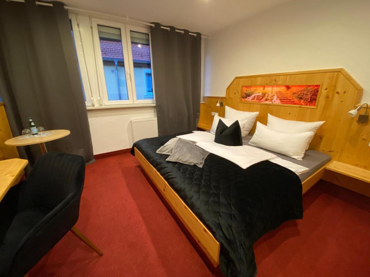 Hotel Wilder Mann Feuchtwangen Εξωτερικό φωτογραφία