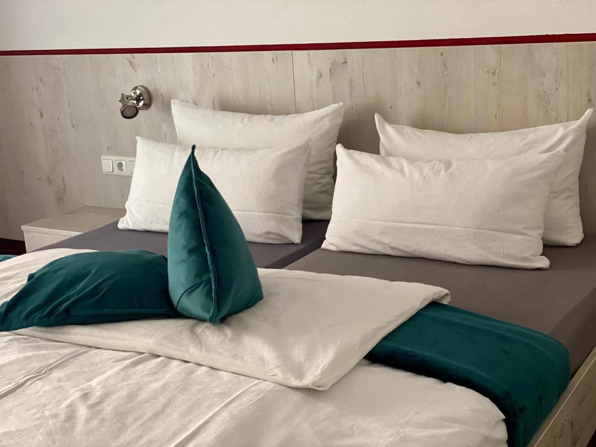Hotel Wilder Mann Feuchtwangen Εξωτερικό φωτογραφία