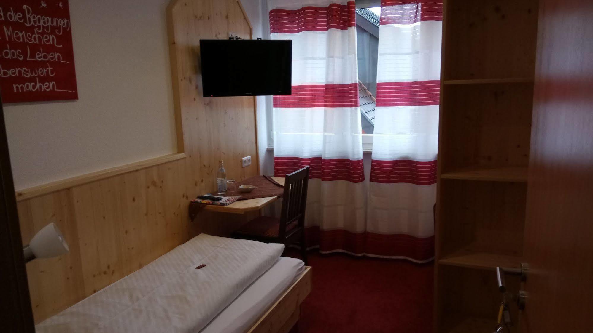 Hotel Wilder Mann Feuchtwangen Εξωτερικό φωτογραφία
