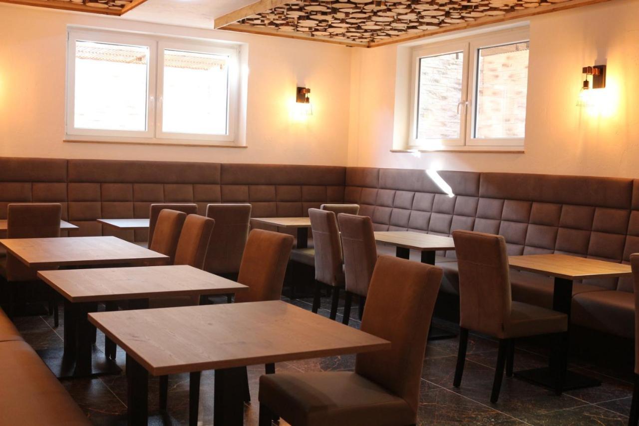 Hotel Wilder Mann Feuchtwangen Εξωτερικό φωτογραφία